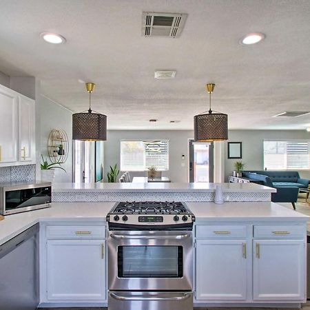 Charming Phoenix Home With Patio About 3 Miles To Dtwn! ภายนอก รูปภาพ